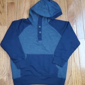 Gymboree hooded sweatershirt